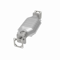 MagnaFlow California Direct Fit Catalytic Conv 75-82 Chevrolet LUV 1.8L / 86-91 Isuzu Trooper 2.3L