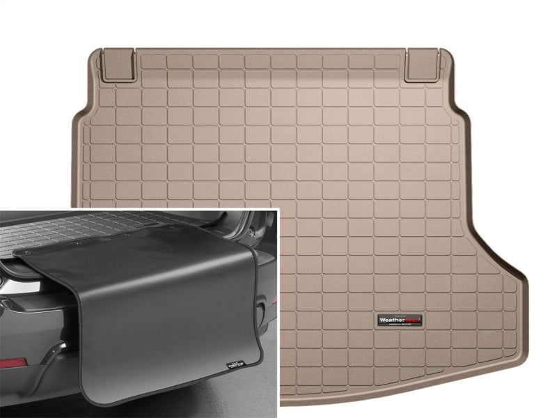 WeatherTech 12+ Honda CR-V Cargo Liner w/ Bumper Protector - Tan