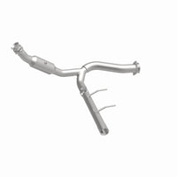 MagnaFlow Direct Fit Catalytic Converter 2007-2008 Ford Expedition/Navigator V8-5.4L