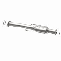 MagnaFlow Direct Fit Catalytic Converter 02-04 Toyota Tacoma 2.7L Rear