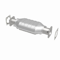 MagnaFlow California Direct Fit Catalytic Conv 75-82 Chevrolet LUV 1.8L / 86-91 Isuzu Trooper 2.3L
