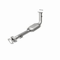 MagnaFlow Direct Fit Catalytic Conv 02-06 Cadillac Escalade / 02-06 GM Yukon (Inc Denali) 6.0L P/S
