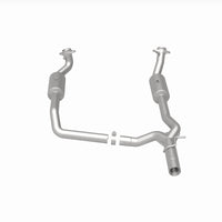 MagnaFlow 09-13 Ford E-350 Super Duty V10 6.8 OEM Underbody Direct Fit Catalytic Converter