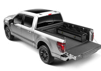 Retrax 22-26 Toyota Tundra CrewMax 5.5ft w/Deck Rail Sys (No Bed Box) RetraxPRO EZ-Off FRC-4000