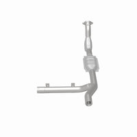 MagnaFlow Direct Fit Catalytic Converter 97-98 Ford Expedition 4.6