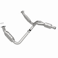 MagnaFlow Direct Fit Catalytic Converter 10-13 GMC Sierra 1500 V6 4.3L