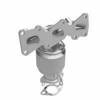 MagnaFlow Direct Fit Catalytic Converter 11-12 Kia Sedona 3.5L OEM Grade Manifold