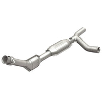 MagnaFlow Direct Fit Catalytic Converter 01-03 Ford E150 4.2L P/S
