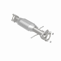 MagnaFlow Direct Fit Catalytic Converter 96-99 S10/Sanoma 4WD 4.3L