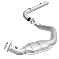MagnaFlow Direct Fit Catalytic Converter 07-08 Express 2500 4.8L Driver Side