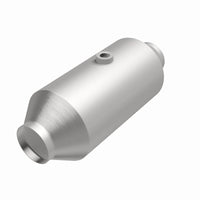 MagnaFlow MagnaFlow 2.5 in. OEM Grade Federal / EPA Compliant Universal Catalytic Converter