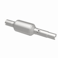 MagnaFlow Direct Fit Catalytic Converter 96-98 Jeep Grand Cherokee Underbody