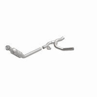MagnaFlow Direct Fit Catalytic Converter 04-05 Dodge RAM 1500 Pickup 3.7L (Inc 4WD 4.7L) P/S