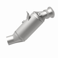 MagnaFlow Direct Fit Catalytic Converter 2015 BMW 640i/740i Underbody
