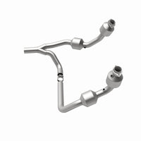MagnaFlow Direct Fit Catalytic Converter 07-09 Jeep Wrangler 3.8L