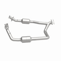 MagnaFlow 2003 Ford E-350 Super Duty 5.4L Direct Fit Converter