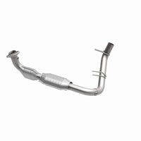 MagnaFlow Direct Fit Catalytic Converter 97-98 Ford Trucks 5.4L