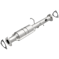 MagnaFlow Direct Fit Catalytic Converter 96-00 GM S-10/Sonoma/Homb