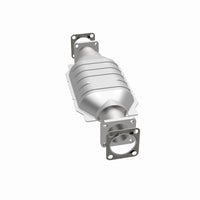 MagnaFlow California Direct Fit Catalytic Conv 75-82 Chevrolet LUV 1.8L / 86-91 Isuzu Trooper 2.3L