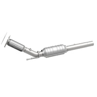 MagnaFlow Direct Fit Catalytic Converter 06-10 VW Beetle 2.5L