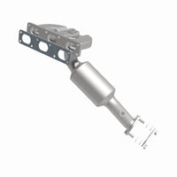 MagnaFlow DF Cat. Conv BMW 01-05 325 2.5L / 01-05 330 3.0L / 01-02 Z3 2.5L/3.0L California - Rear