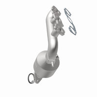 MagnaFlow Direct Fit Catalytic Converter 04-06 Toyota Sienna 3.3L