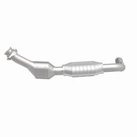 MagnaFlow Direct Fit Catalytic Converter 00-03 Ford Van 4.2L OEM