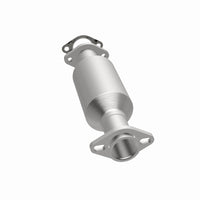 MagnaFlow Direct Fit Catalytic Converter California Grade 87-90 Mitsubishi Van 2.4L