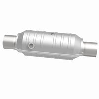 MagnaFlow Universal Catalytic Converter 2.50 OEM Angled O2
