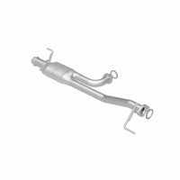 MagnaFlow Direct Fit Catalytic Converter 00-04 Tundra 4.7L Rear OEM