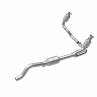 MagnaFlow Direct Fit Catalytic Converter 00-03 Dodge Durango 4.7L