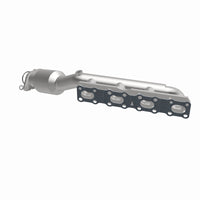 MagnaFlow 2004 Nissan Titan 5.6L Direct Fit Converter