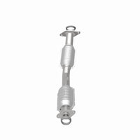 MagnaFlow Direct Fit Catalytic Converter 07-12 Nissan Versa 1.8L