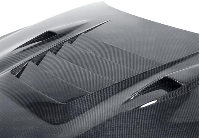 Seibon 09-12 Nissan GTR R35 DS-Style Carbon Fiber Hood