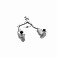 MagnaFlow Direct Fit Catalytic Converter 96-98 Ford Mustang 3.8L