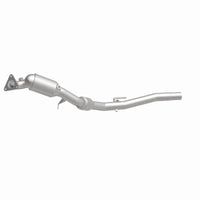 MagnaFlow Direct Fit Catalytic Converter 11-15 Volkswagen Touareg V6 3.6 OEM Underbody