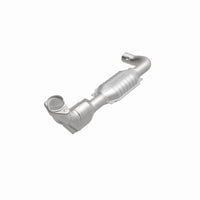MagnaFlow Direct Fit Catalytic Converter 97-98 Ford Trucks 4.6L