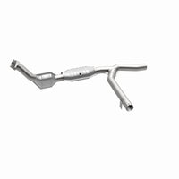 MagnaFlow Direct Fit Catalytic Converter 00-01 Ford F-150 4.6L 2wd