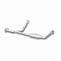 MagnaFlow Direct Fit Catalytic Converter 03-05 Ford Expedition/05-06 Lincoln Navigator 5.4L P/S