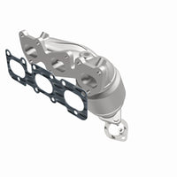 MagnaFlow Direct Fit Catalytic Converter 11-12 Kia Sedona 3.5L OEM Grade Manifold