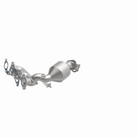 MagnaFlow 04-06 Toyota Sienna 3.3L Direct Fit Converter