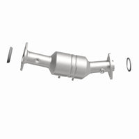 MagnaFlow Direct Fit Catalytic Converter 2010-2012 CX-7 2.5 L Underbody