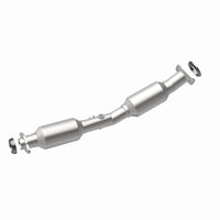Magnaflow 13-15 Nissan Sentra 1.8L California Grade CARB Compliant DF Catalytic Converter