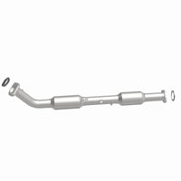 MagnaFlow Direct Fit Catalytic Converter 05-12 Toyota Tacoma L4-2.7L
