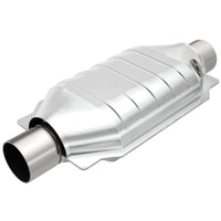 MagnaFlow Universal Catalytic Converter 2 W/O2 Boss