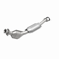 MagnaFlow Direct Fit Catalytic Converter 96-00 Crown Vic 4.6L OEM