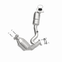 MagnaFlow Direct Fit Catalytic Converter 00-03 Ford Taurus 3.0 Front