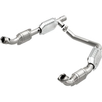MagnaFlow Direct Fit Catalytic Converter 05-07 Ford E-250/E-350 Econoline V8 5.4L