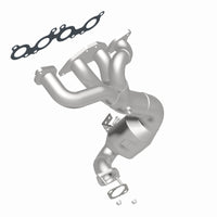 MagnaFlow Direct Fit Catalytic Converter 05-11 Volvo XC90 4.4L Rear