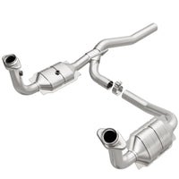 MagnaFlow Direct Fit Catalytic Converter 07-11 Dodge Nitro 4.0L